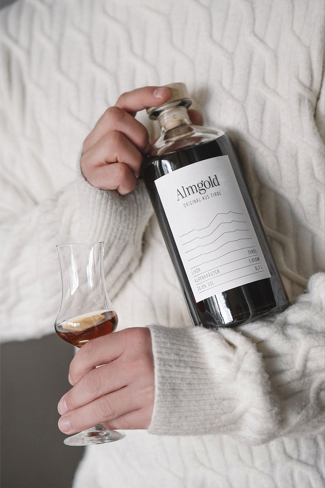 Almgold Heuschnaps Kräuterlikör 700ml